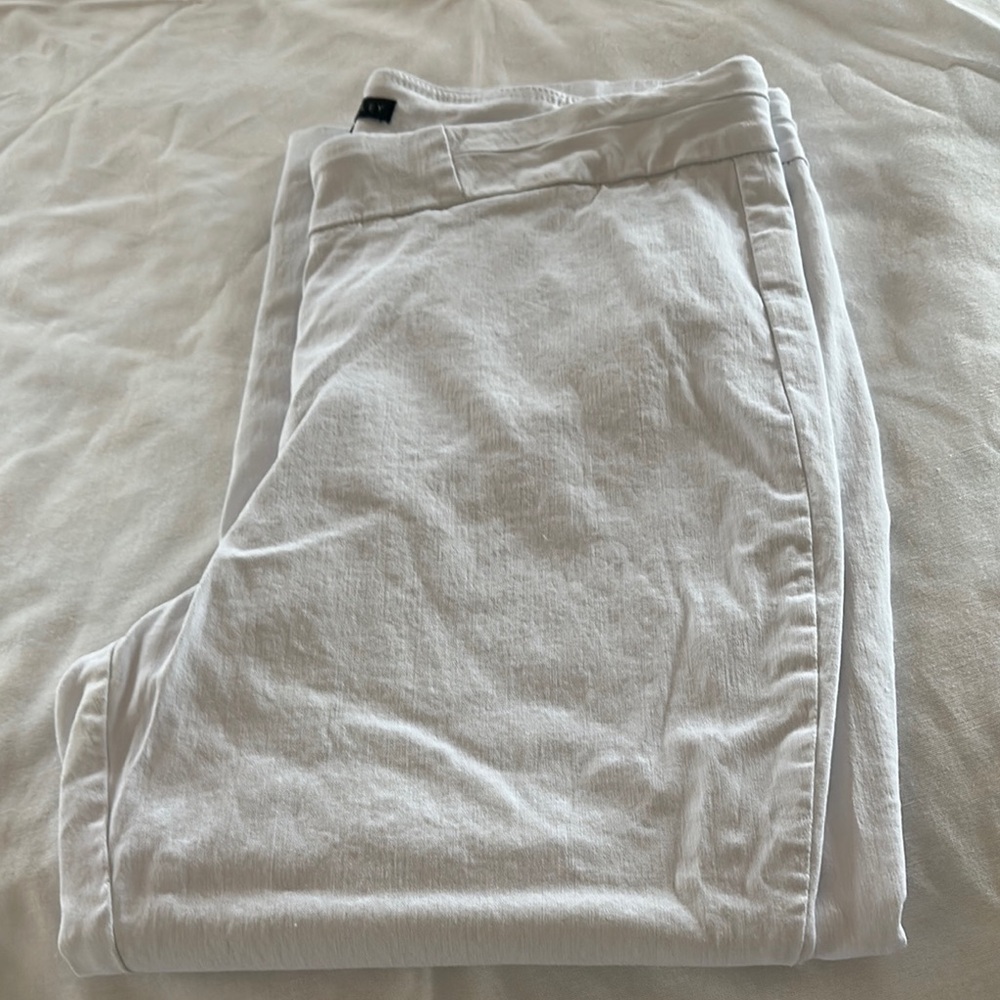 Napa Valley 7/8 length for short person, white size 14, real pockets back